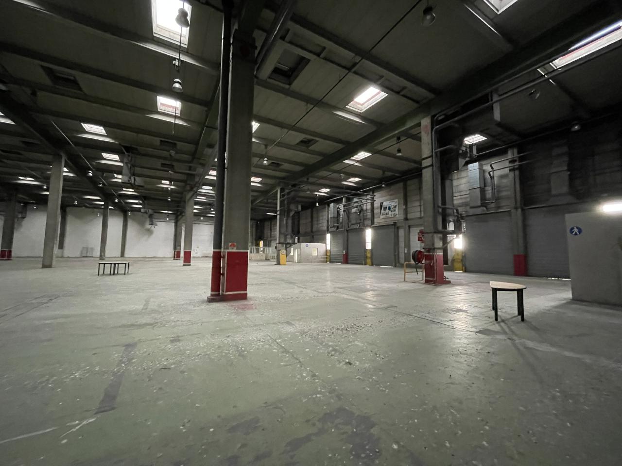 Local d'activité Le Grand-quevilly 8320m² Location local d'activité Le Grand-quevilly Seine-Maritime OLACT2530196 1